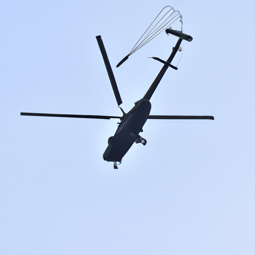 Atacil Rușii și-au lovit dintr-un elicopter propriul transportor blindat, dar ...